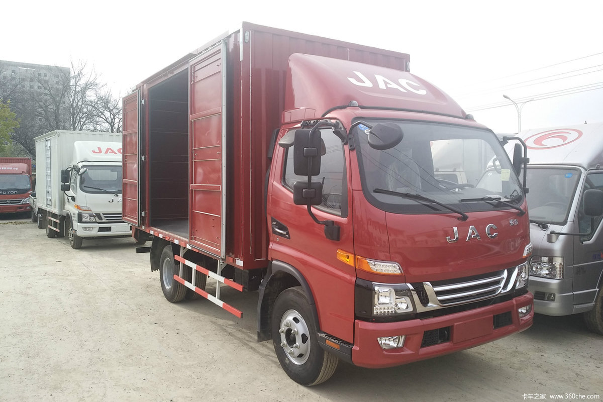 江淮 骏铃V6 156马力 4.15米单排厢式售货车
