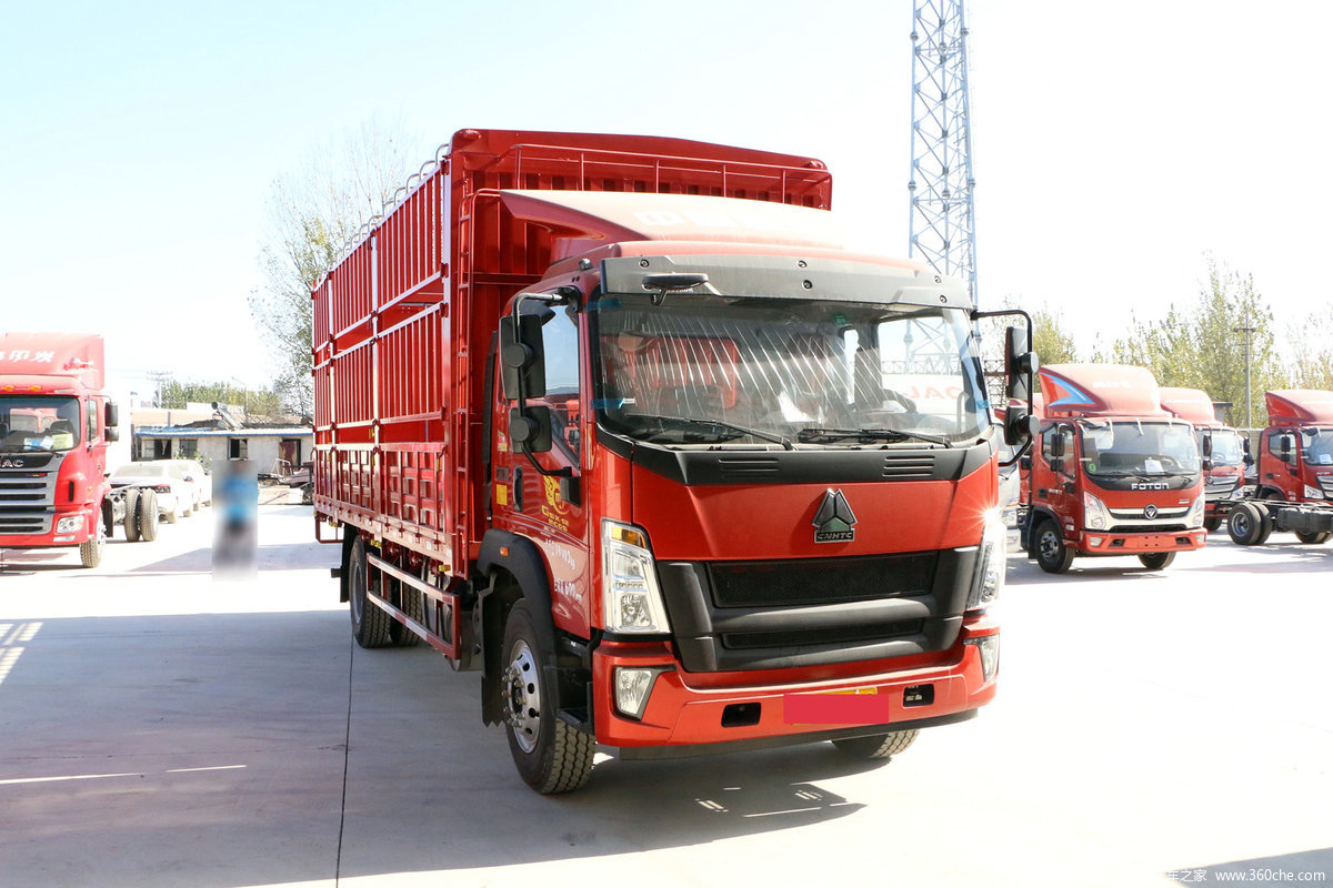 中国重汽HOWO G5X中卡 220马力 5.75米排半仓栅式载货车(国六)(速比4.33)