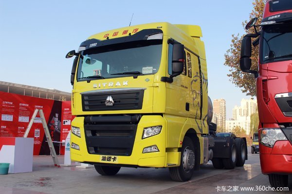 中国重汽 汕德卡SITRAK C7H重卡 430马力 6X4 LNG牵引车(MCY13后桥)(ZZ4256V384HE1LB)