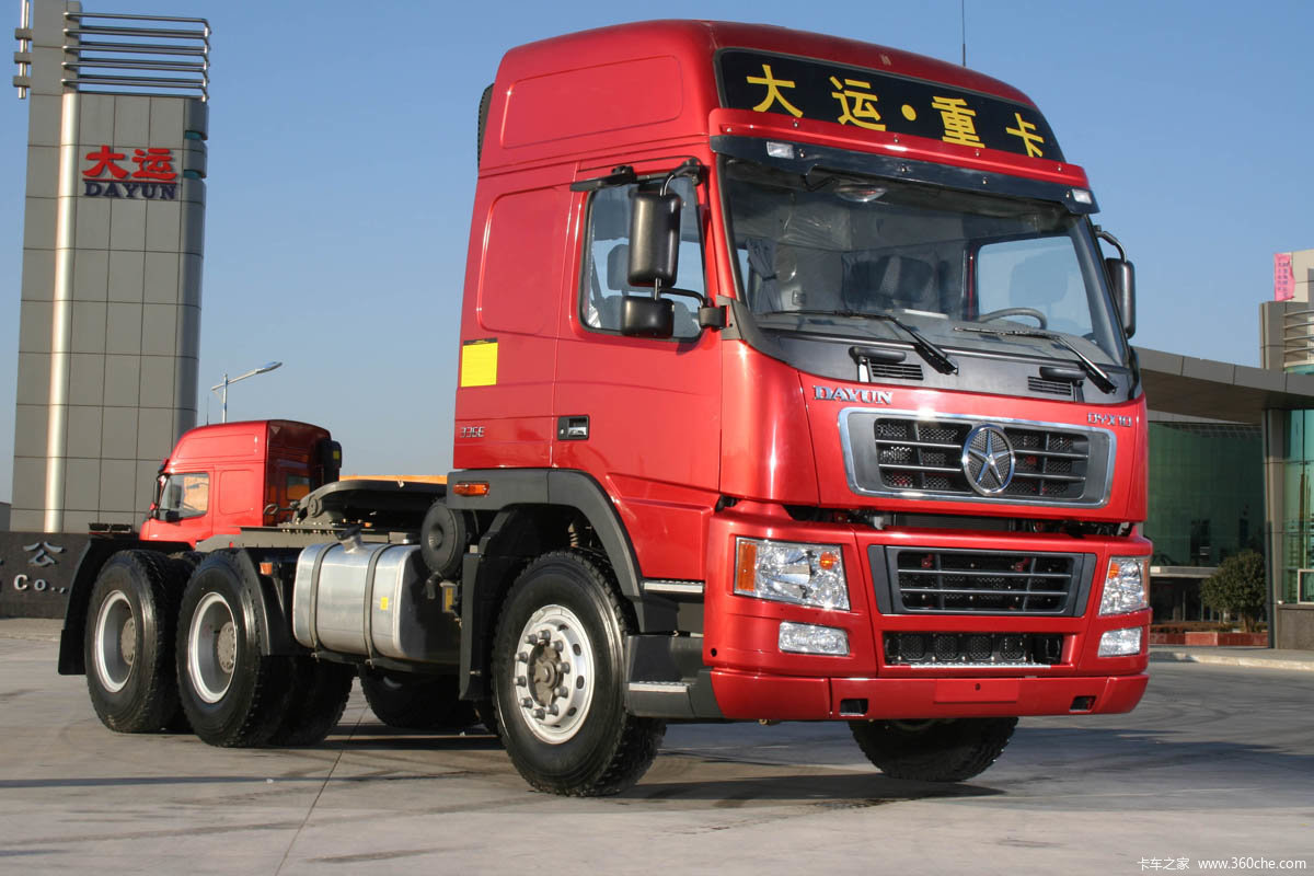 大运 380马力 6X4 牵引车(高顶)