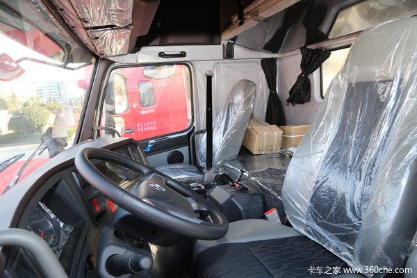 本店为您推荐 大运 n8v重卡 460马力 6x4牵引车