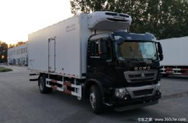 中国重汽 HOWO T5G 240马力 4X2 7.7米冷藏车(中集牌)