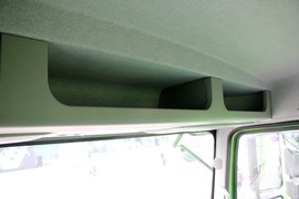 轩德X3 自卸车驾驶室                                               图片