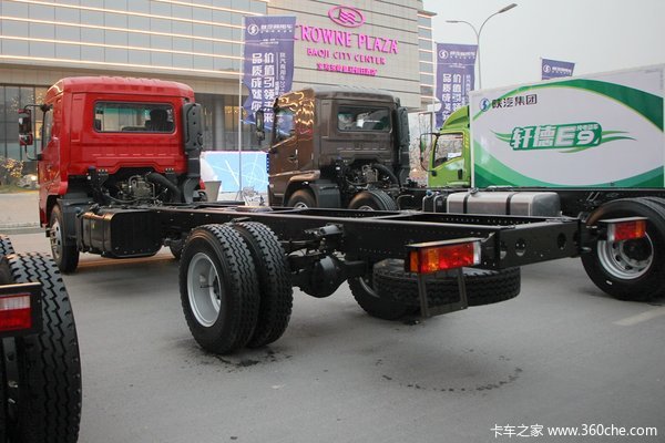 西安现车 陕汽轩德X6玉柴6.8米载货促销