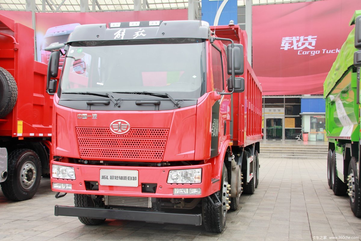 一汽解放 J6L重卡 350马力 8X4 6.5米自卸车(国六)(速比4.875)