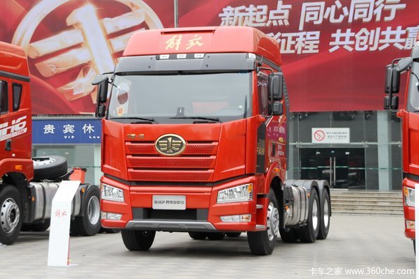 一汽解放 新J6P重卡 领航版 500马力 6X2R牵引车(CA4250P66K24T2A1E5)