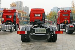 青岛解放 JH6重卡 420马力 8X4 9.5米仓栅式载货车(CA5310CCYP25K2L7T4E5A80)