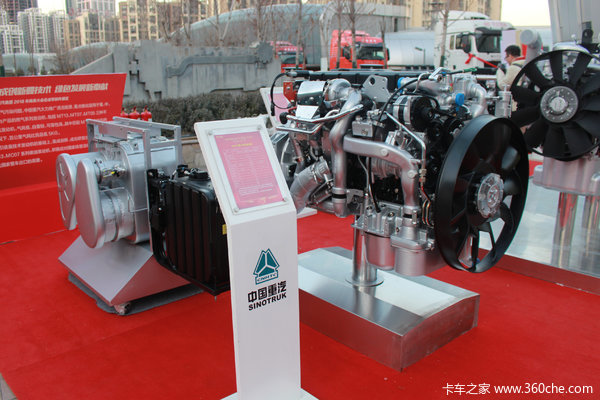 中国重汽MC07.31-60 310马力 7L 国六 柴油发动机