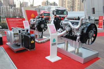 中国重汽MC13.50-60 500马力 13L 国六 柴油发动机