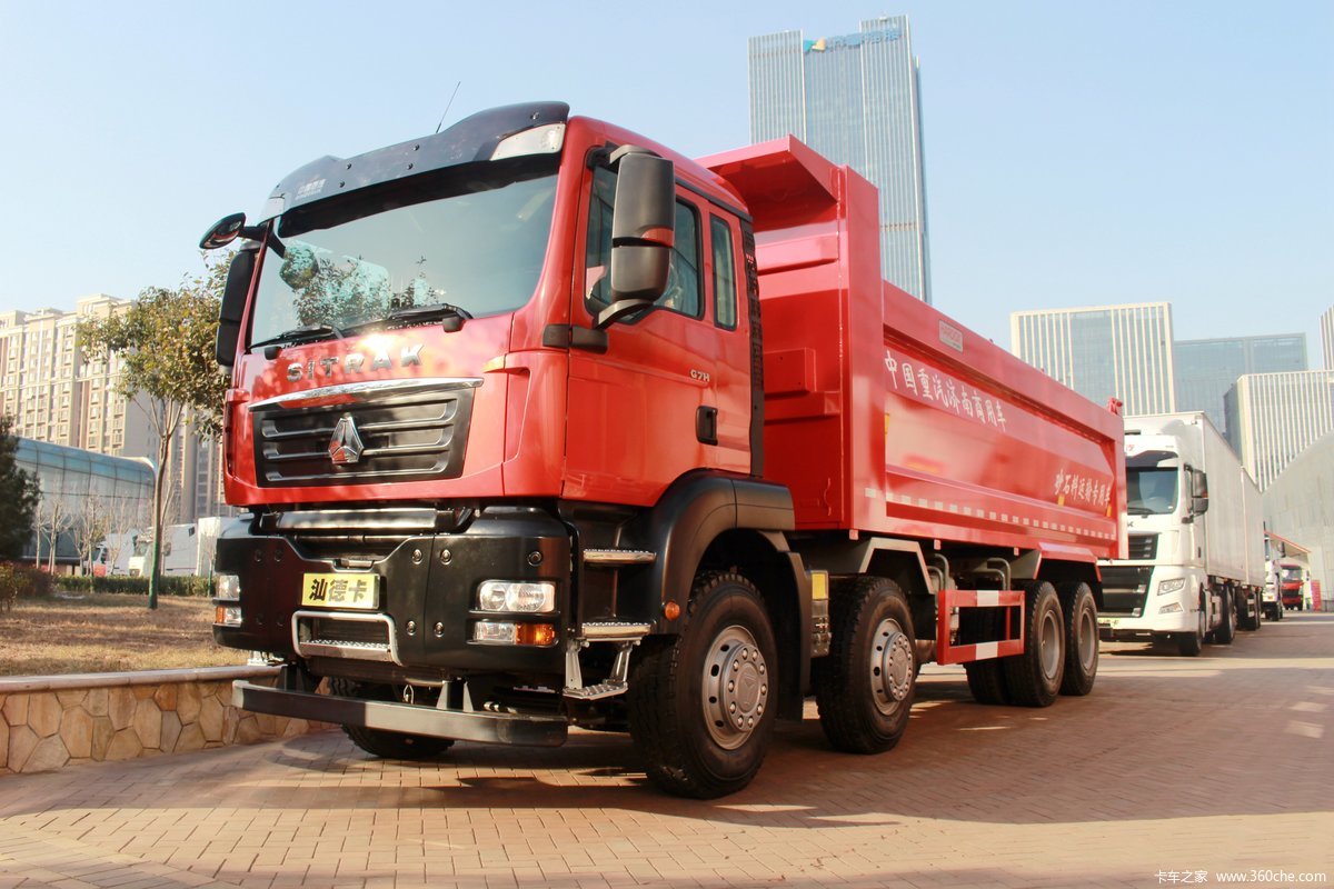 中国重汽 汕德卡SITRAK G7H重卡 标重版 400马力 8X4 6.5米自卸车