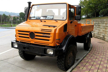 奔驰 Unimog系列 178马力 4X4越野卡车(型号U4000) 卡车图片