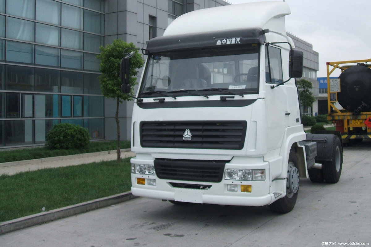 【图】中国重汽 斯太尔王重卡 290马力 4x2 牵引车(zz4186m3516c)