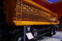 联合卡车U420 420马力 8X4 8米自卸车