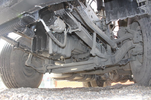 东风商用车 天龙重卡 启航版 450马力 6x4牵引车(485后桥)(dfh4250a4)