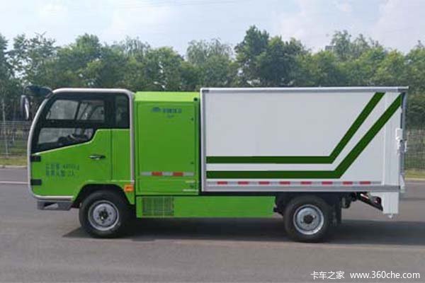 郑州宇通 4.5T 4X2 纯电动密闭式桶装垃圾车