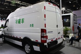 物流车 电动封闭厢货外观图片