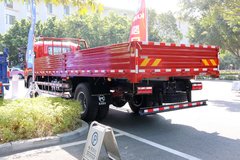 凯马 凯捷M8 220马力 4X2 6.7米排半栏板载货车(KMC1180A57P5)
