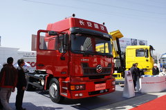 长安重汽 远威重卡 350马力 6X4 LNG牵引车(SXQ4251M7N-4)