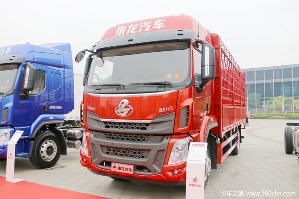 东风柳汽 乘龙H5中卡 230马力 4X2 6.8米仓栅式载货车(国六)(LZ5180CCYH5AC1)