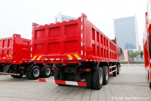乘龙H7自卸车柳州市火热促销中 让利高达5万