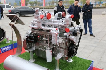 玉柴yc6ja260-50 260马力 6.87l 国五 柴油发动机