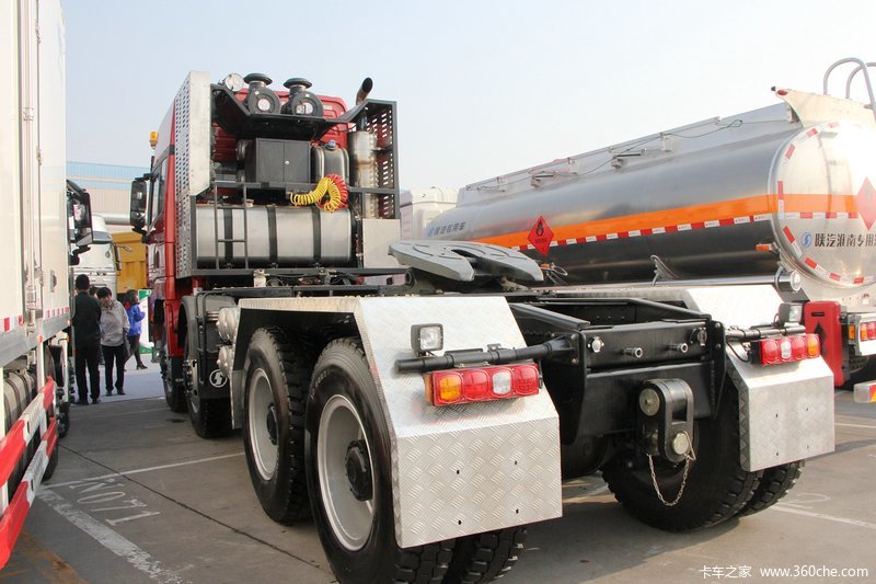 【图】陕汽康明斯 德龙x3000 600马力 8x8 大件牵引车(sx4500)_实拍