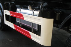 红岩 杰狮重卡 340马力 8X4 8.2米自卸车(CQ3314GHTG336)