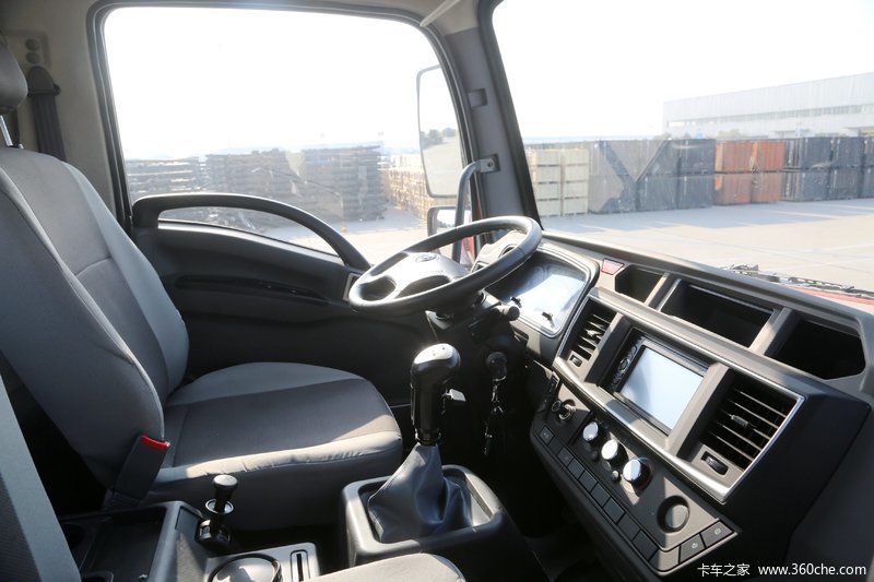 【图】飞碟奥驰 v6系列 165马力 4.