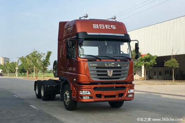 联合卡车 E420重卡 420马力 6X4牵引车(蓬翔QL350)(QCC4252D654M)