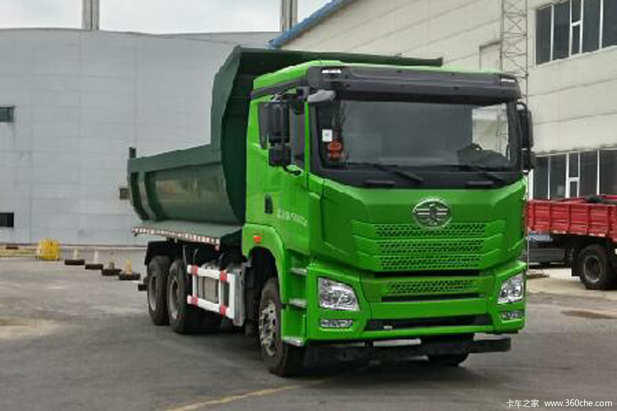青岛解放 JH6重卡 430马力 6X4 6.5米自卸车