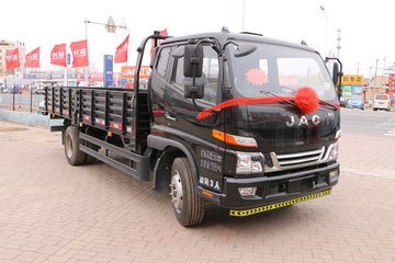 江淮 骏铃V7 154马力 5.2米排半栏板轻卡(HFC1120P91K1D1V) 卡车图片