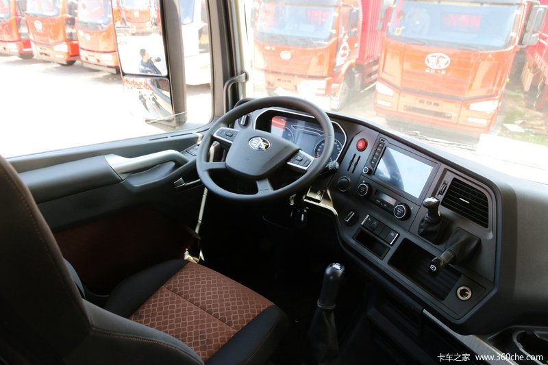 【图】一汽解放 j7重卡 500马力 6x4牵引车(黑色款)(ca4250p77k25t1e5