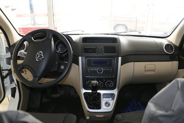 长安轻型车睿行m702017款舒适型116马力15l平顶背掀门轻客