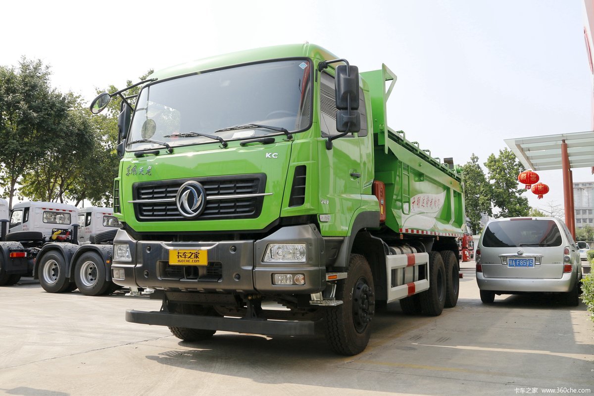 东风商用车 天龙KC重卡 340马力 6X4 5.6米自卸车