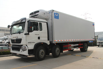 中国重汽 HOWO T5G 240马力 6X2 8.45米冷藏车(康飞牌)(KFT5259XLC50)