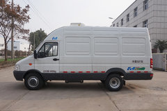 南京依维柯 Turbo Daily V46 129马力 3.35米冷藏车(康飞牌)(KFT5041XLC5B)
