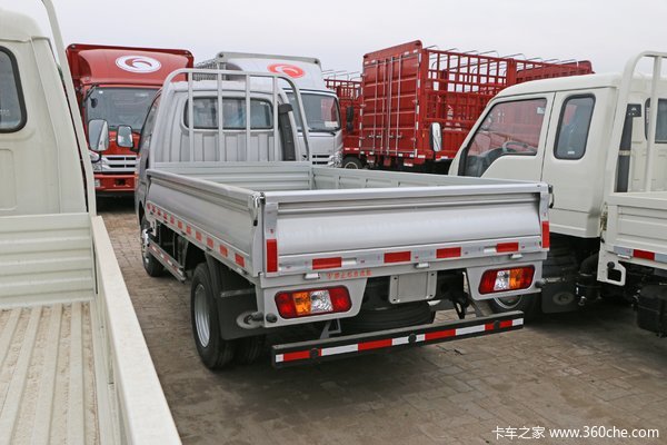 福田 时代k1 68马力 3.34米单排栏板轻卡(速比4.