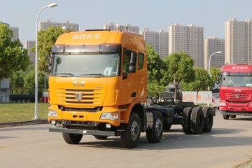 联合卡车 U380 380马力 8X4 8.2米自卸车(QCC3312D656-3)
