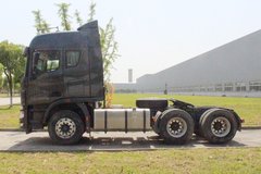 联合卡车 U430重卡 430马力 6X4牵引车(QCC4252D654)