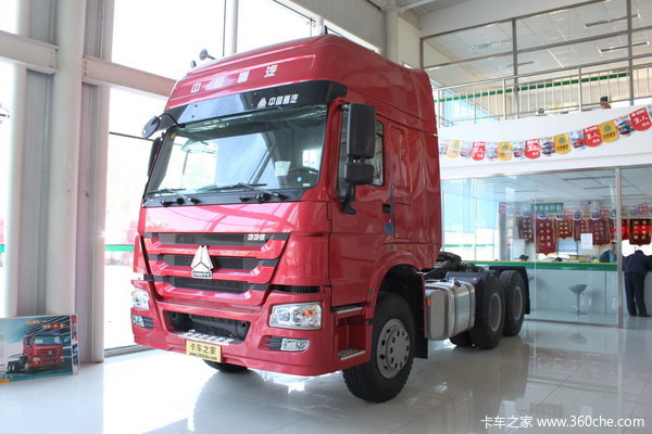 中国重汽 HOWO重卡 380马力 6X4牵引车(ZZ4257N3247D1)