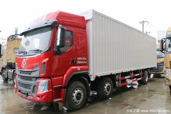 东风柳汽 乘龙H5中卡 220马力 6X2 7.8米厢式载货车(LZ5251XXYM3CB)