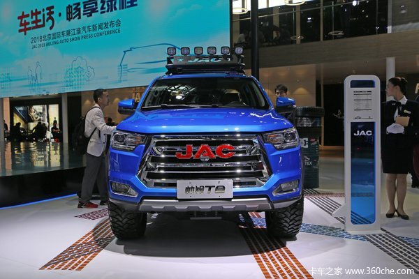 江淮T8 2018 豪华版 2.0T柴油 139马力 两驱 标双排皮卡