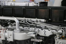 SC12E系列 发动机外观                                                图片