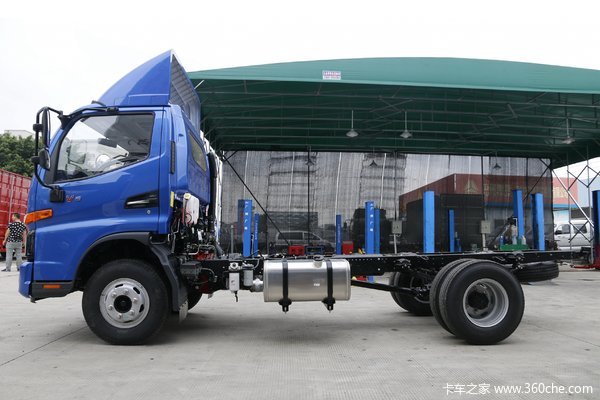 优惠 0.5万 清远宝通骏铃V6载货车促销中