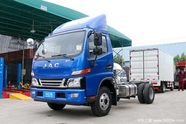 优惠 0.5万 清远宝通骏铃V6载货车促销中