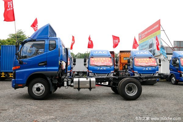 降价促销 清远骏铃V6载货车仅售12.38万