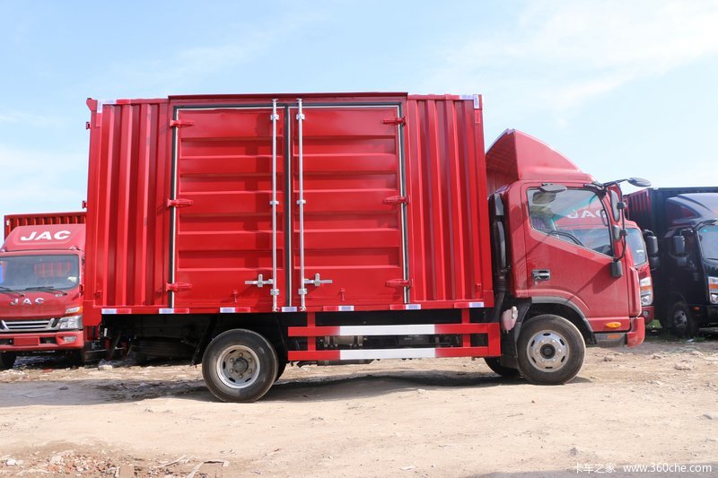 【图】江淮 帅铃Q6 130马力 4.12米单排厢式轻