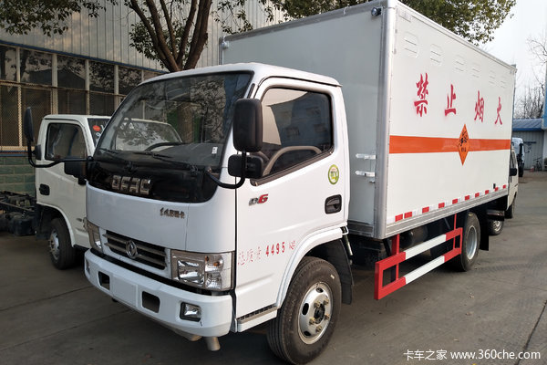 东风 多利卡D6 102马力 4X2 4.12米腐蚀性物品厢式运输车(程力威牌)(CLW5073XFW5)