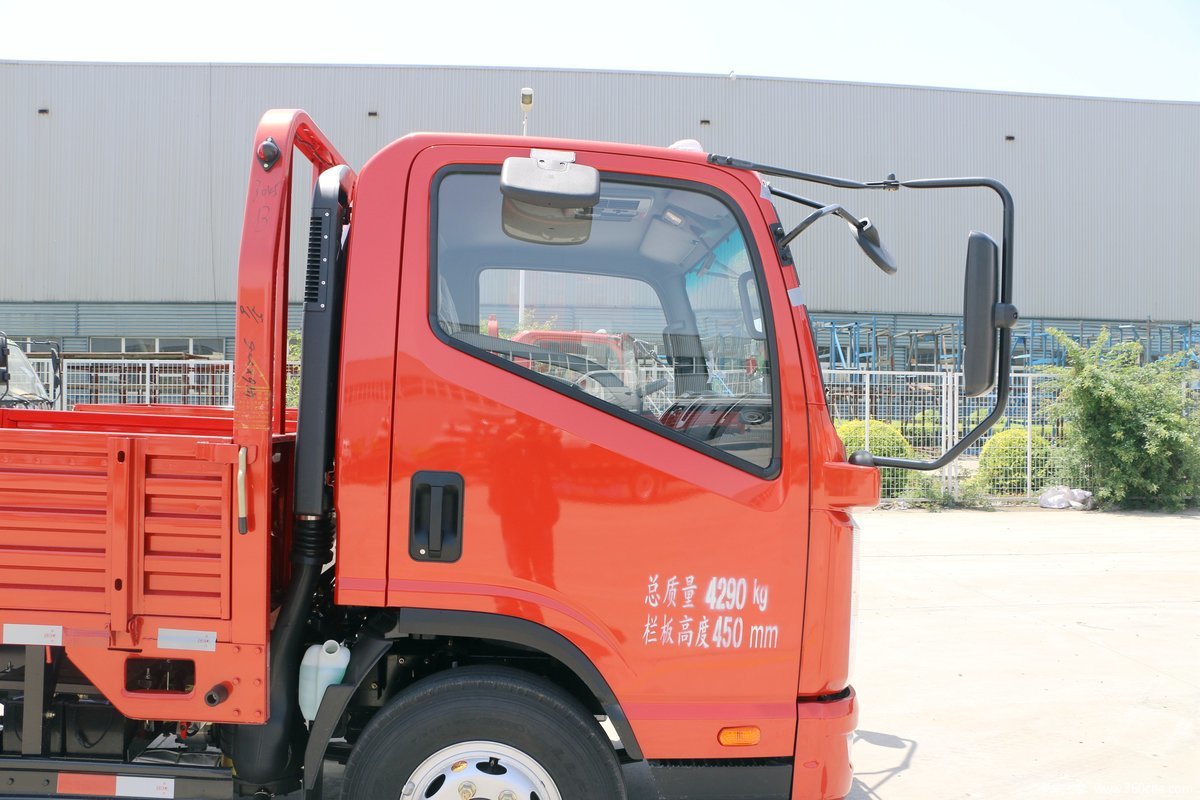 2米自卸车(kmc3042ha33d5)>外观> > 凯马 > 凯捷hm3 > 凯马 凯捷hm3