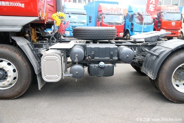 国五特卖 上海东风乘龙H5牵引车优惠促销